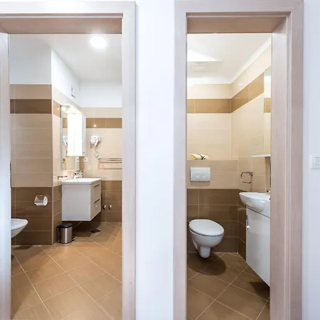 Rilovic A4 * Cavtat