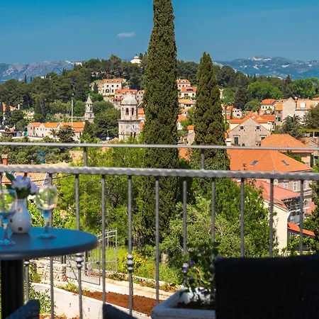 Rilovic A4 * Cavtat